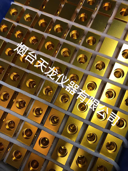 金黃彩色樱桃成人网